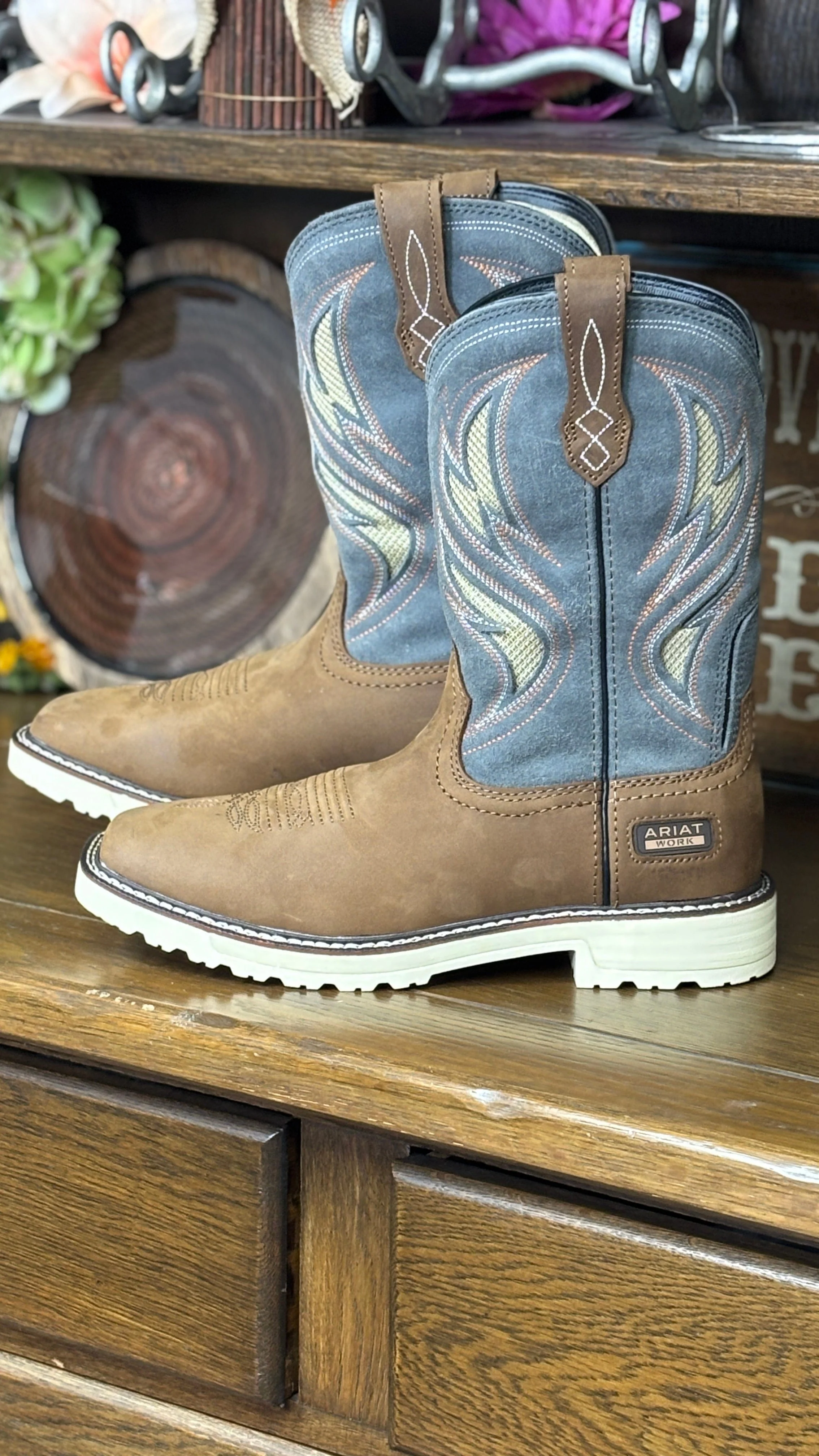 Activator VentTEK Work Boot by Ariat - Image 4