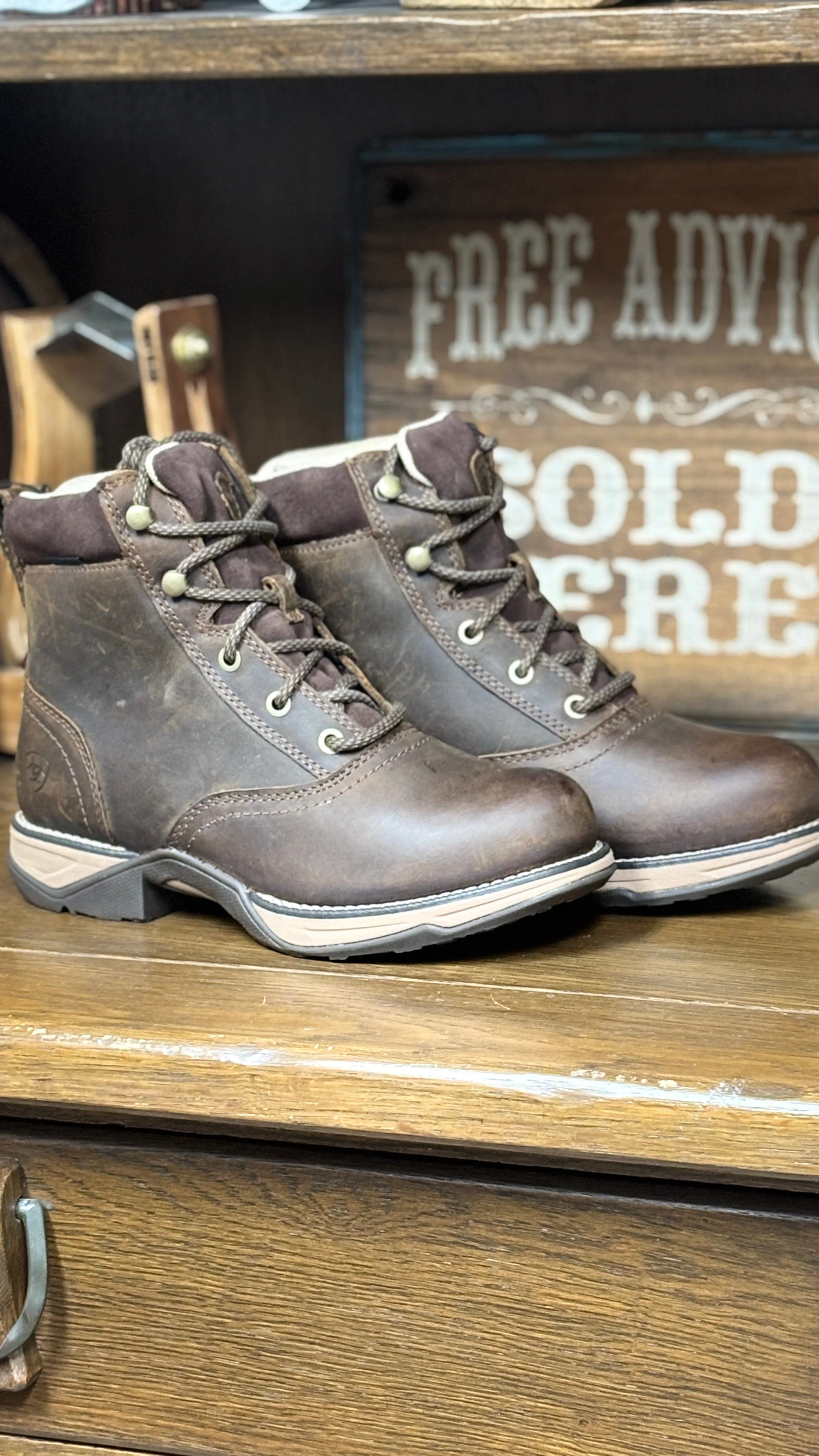 Anthem Lacer by Ariat - Image 2