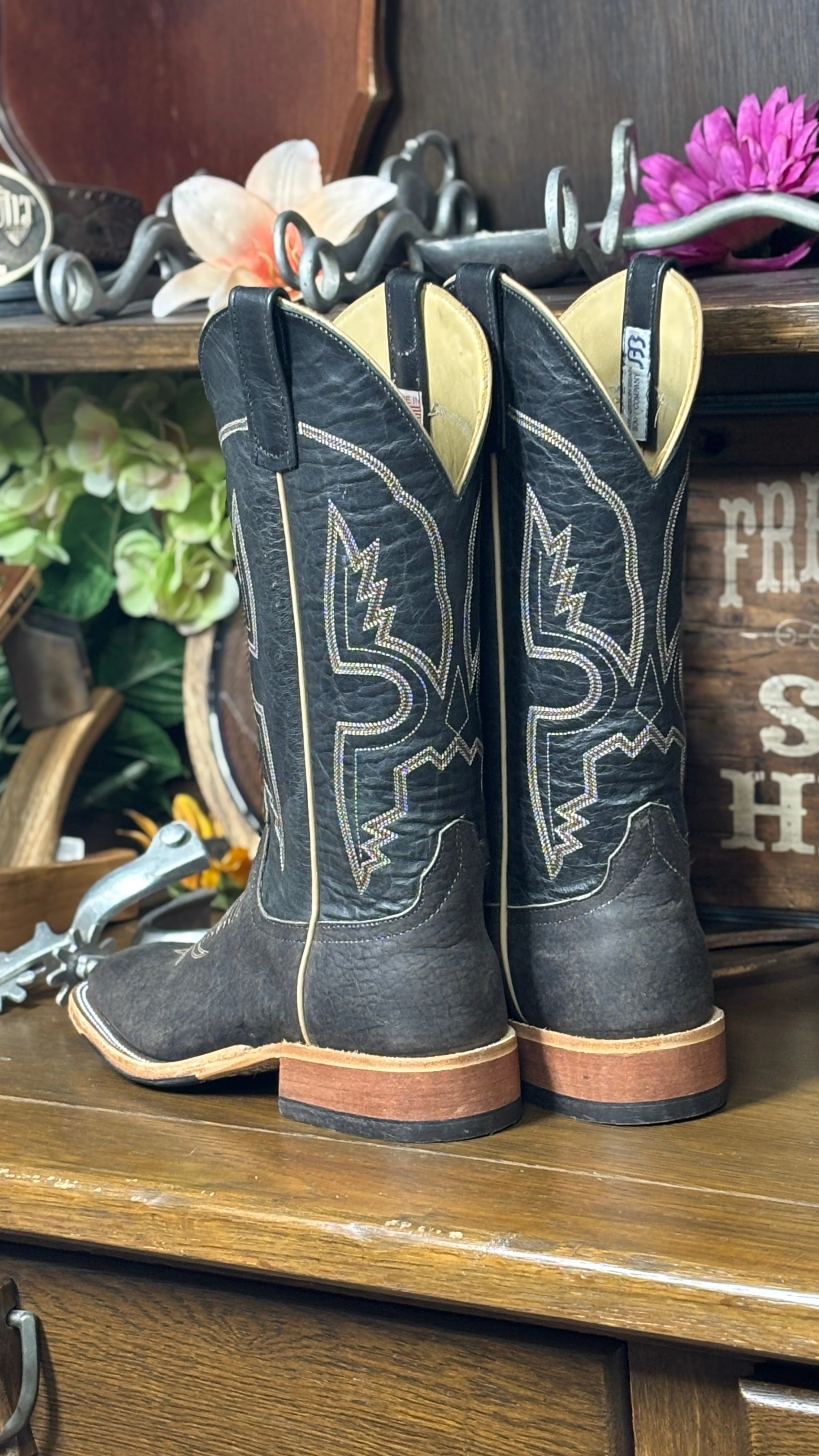 Black Bison Anderson Bean Boots - Image 4