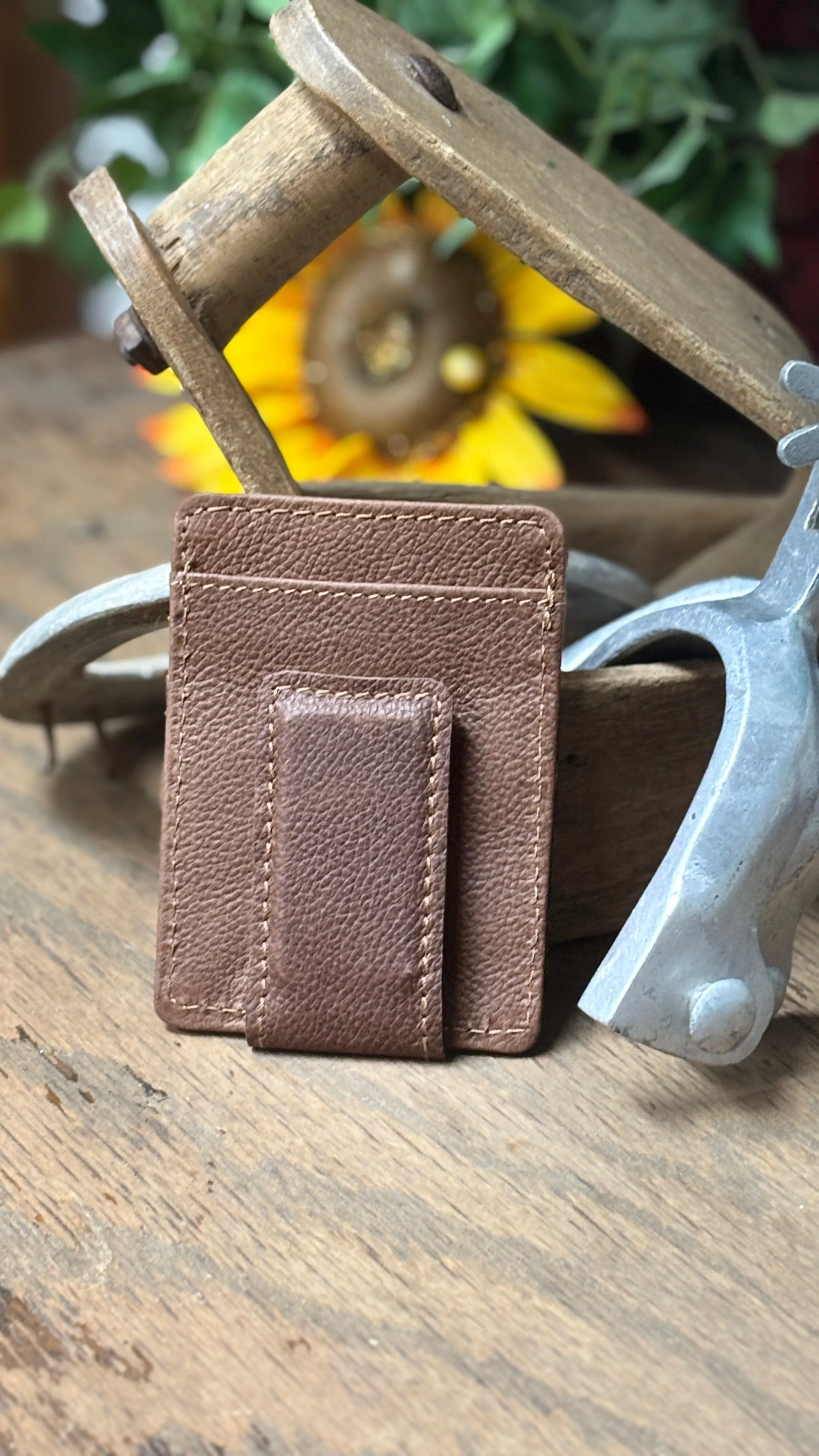 Challenger Money Clip - Image 2