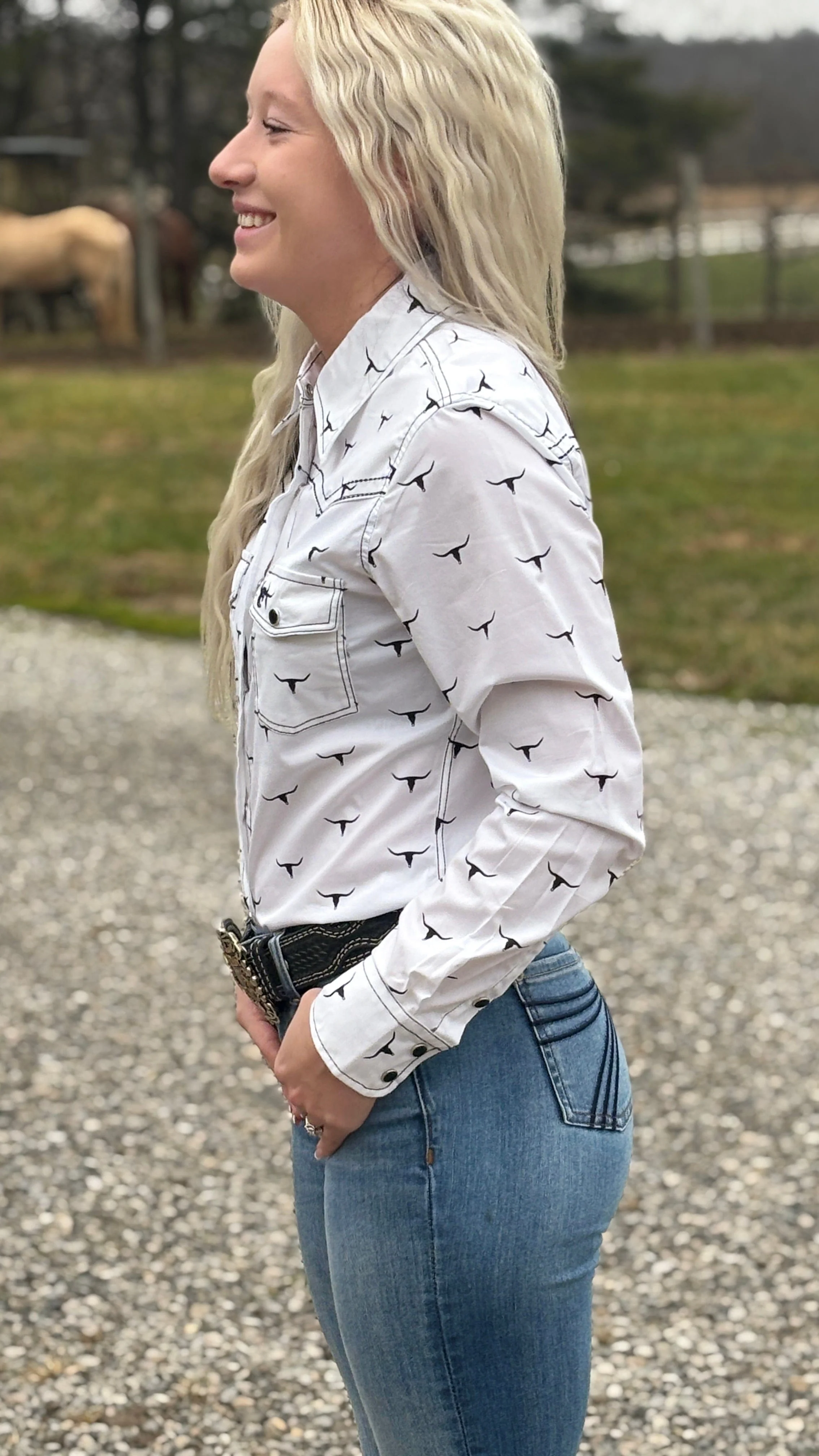 Cowgirl Hardware Skull Scatter Western - Image 4