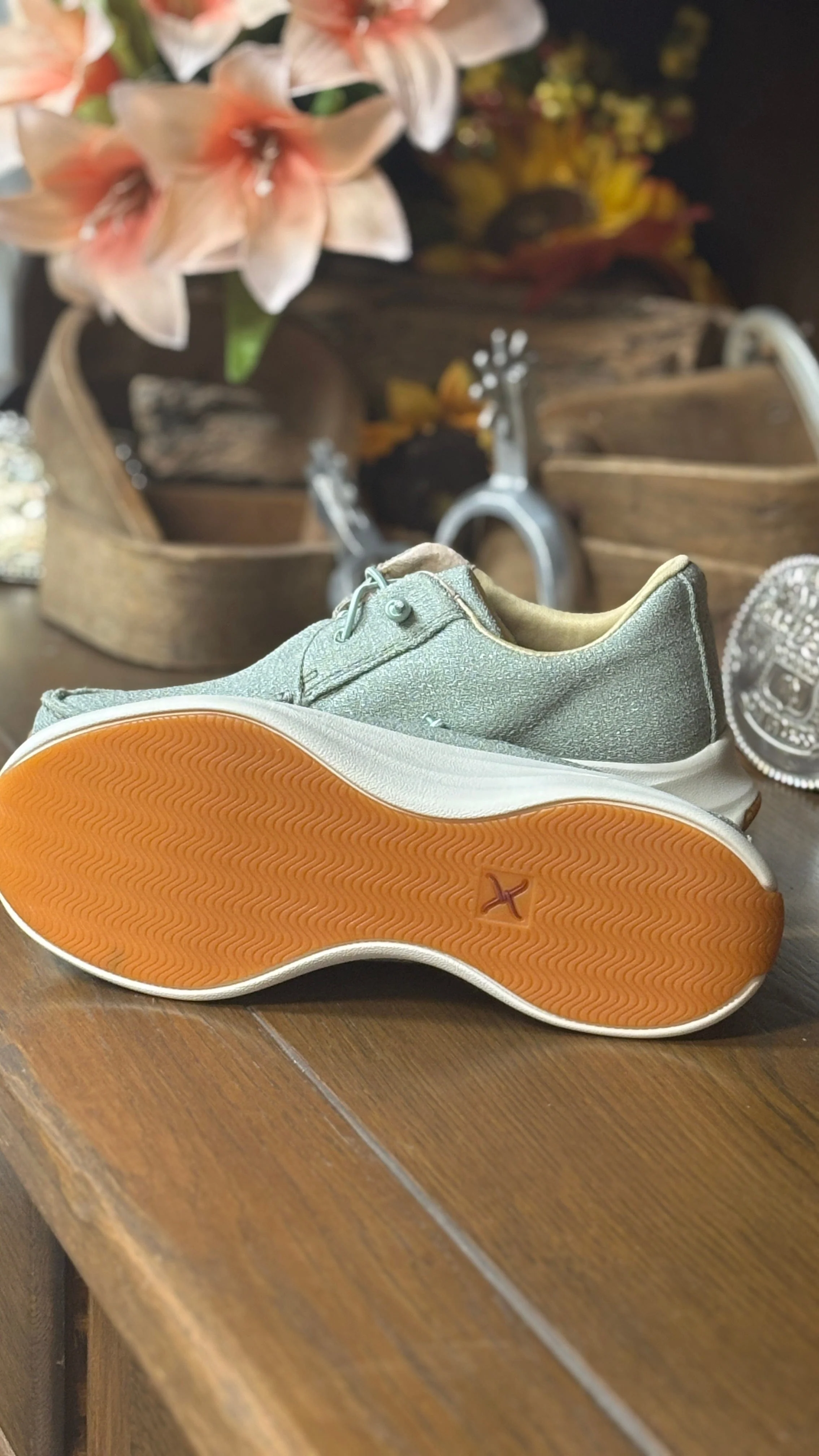 Feather X Casual Shoe by Twisted X - Image 2