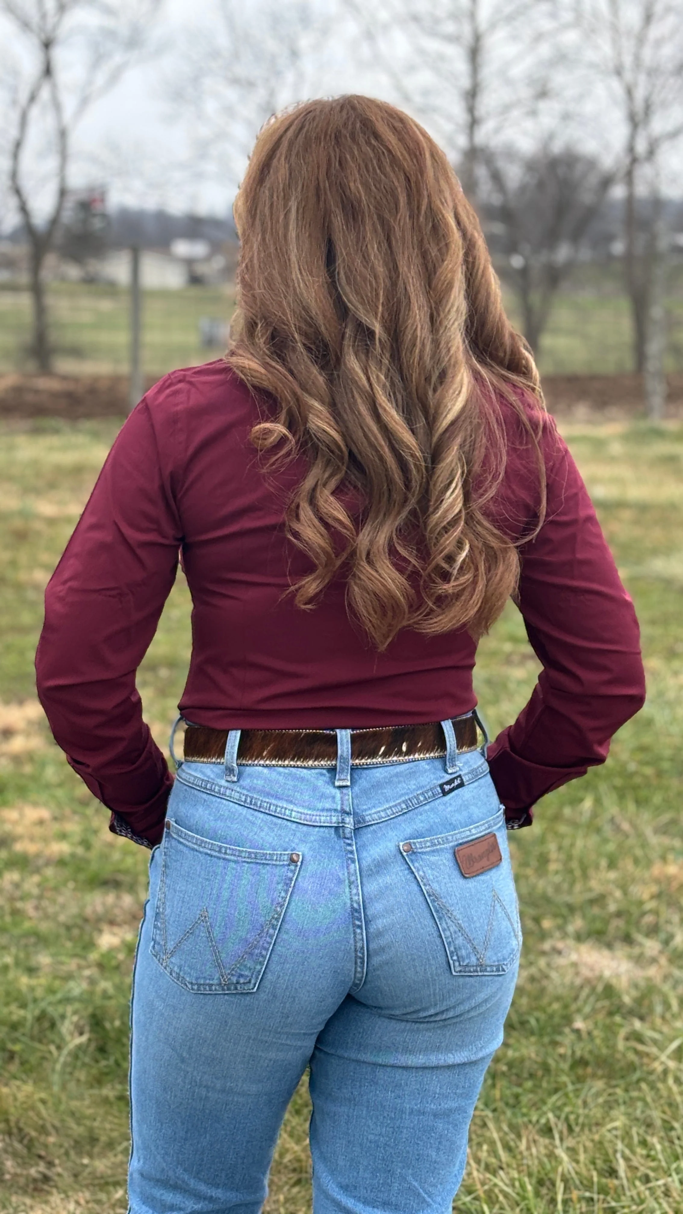 Ladies Cinch ~ Burgundy - Image 3