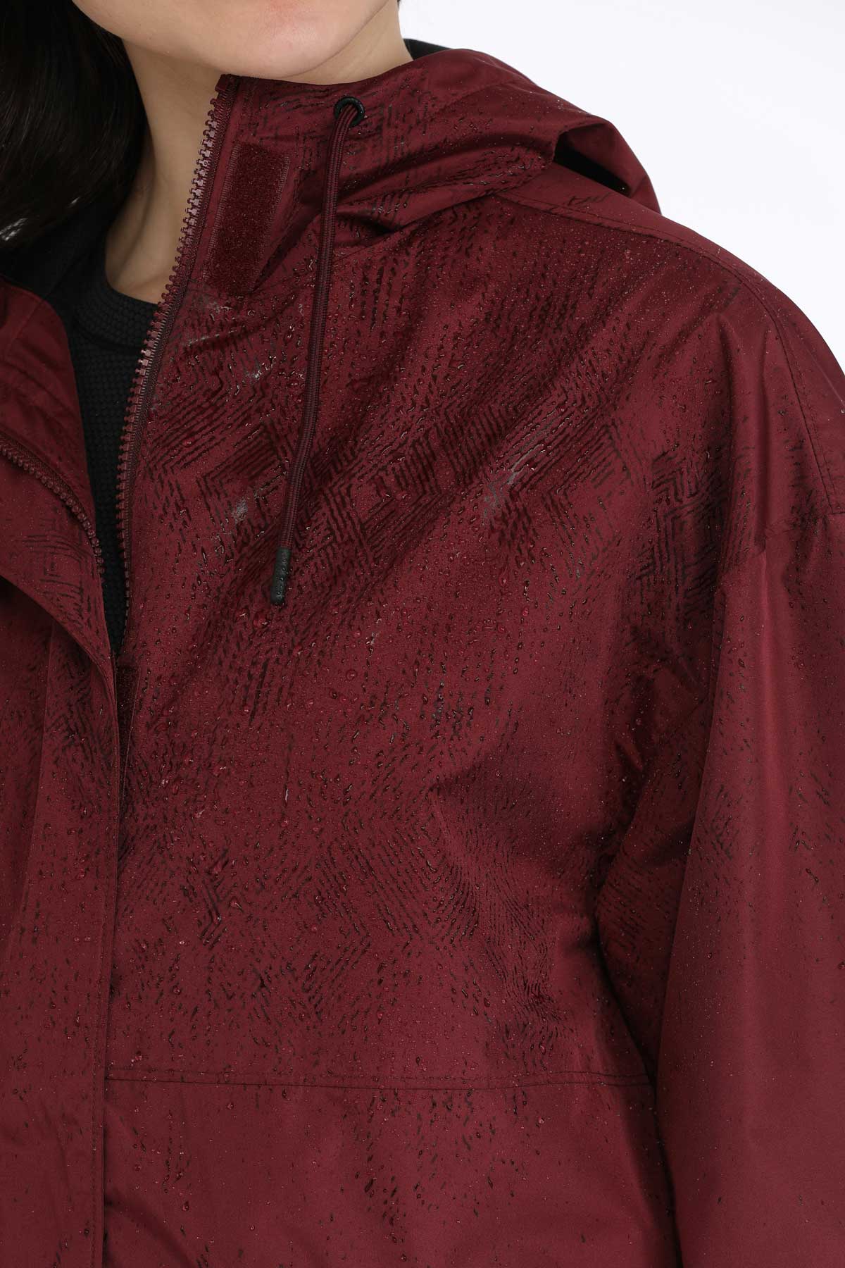 Ladies Rain Jacket by Cinch - Image 3