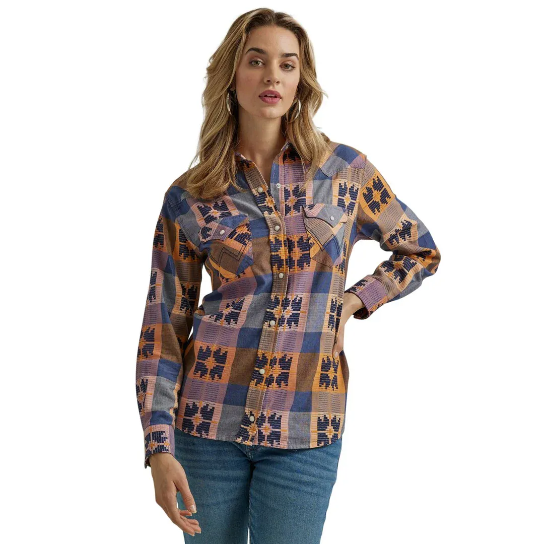 Ladies Wrangler Western Vintage Boyfriend Snap