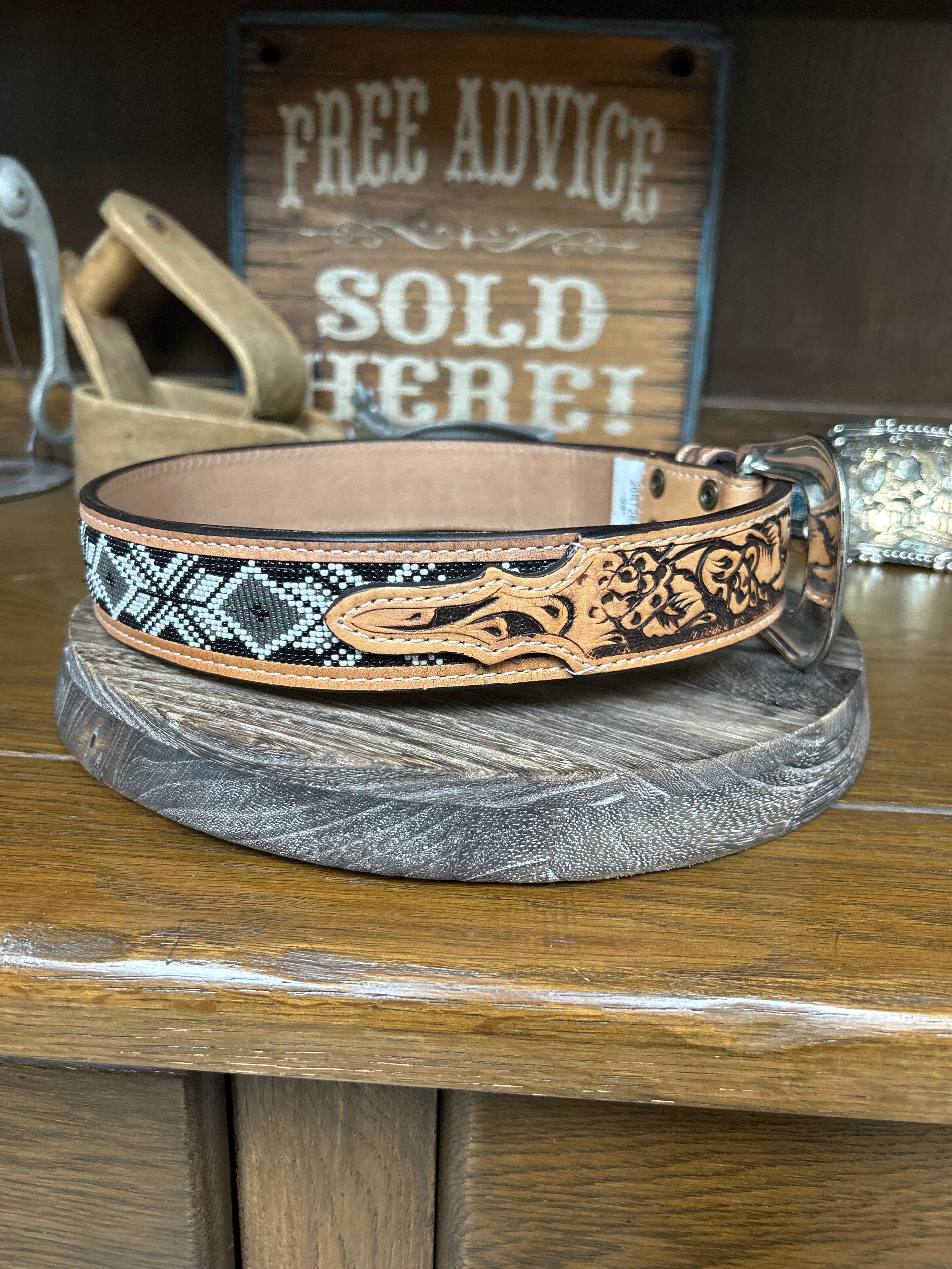 Leather Beaded Inlay Belt~Silver - Image 2