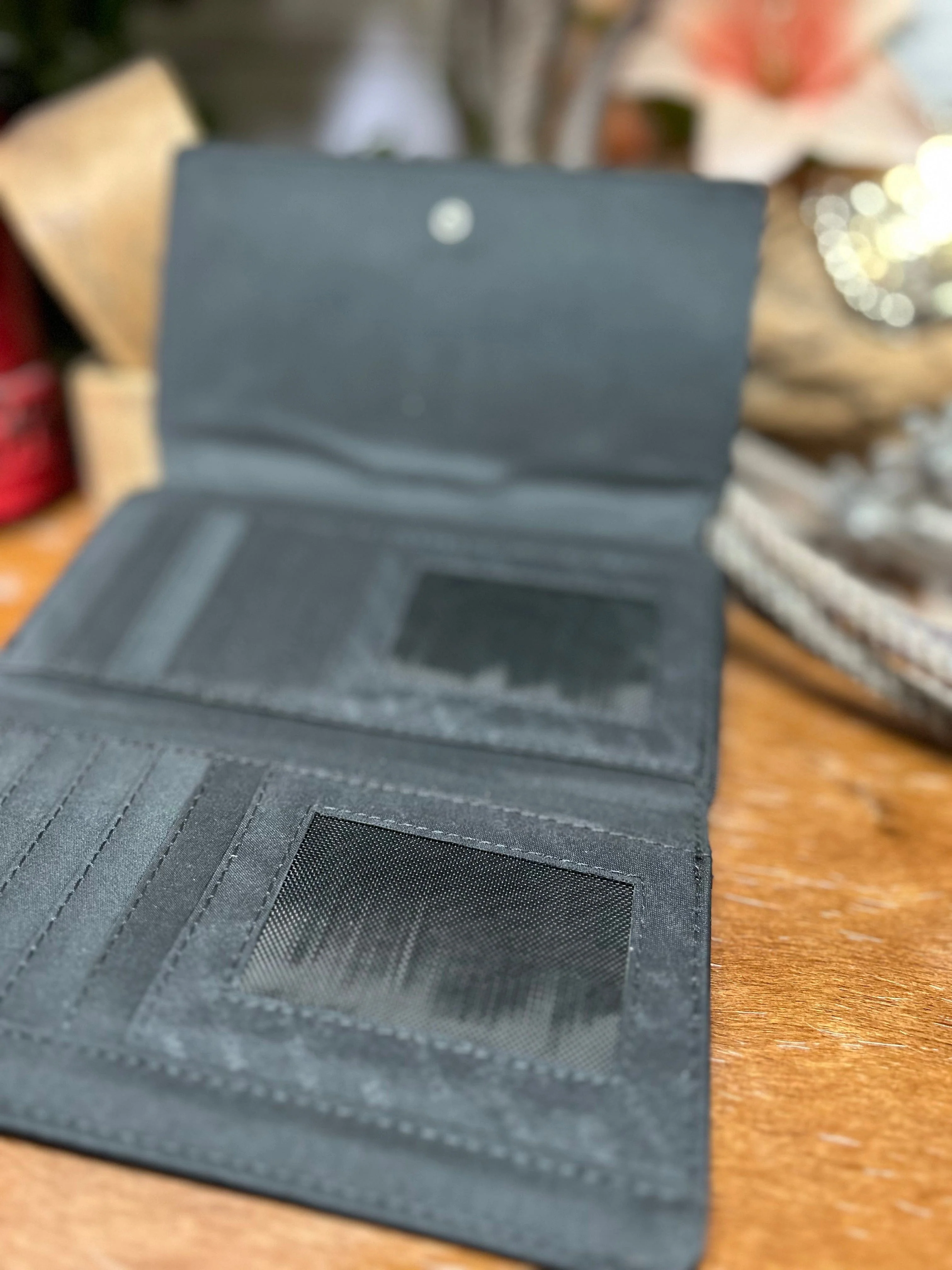 MW Feather Wallet - Image 3