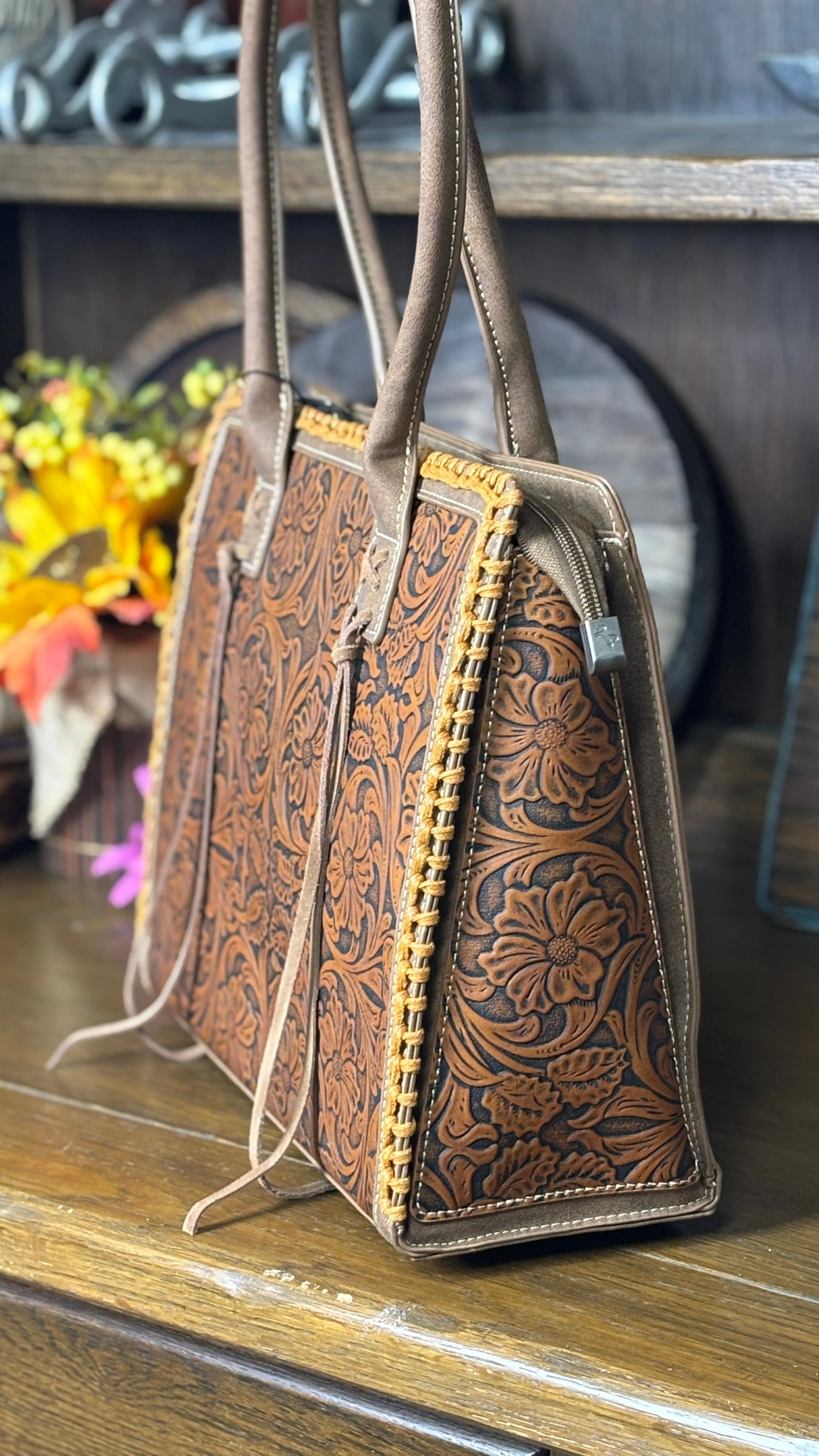 MW Tooled Concealed Carry Tote ~ Brown - Image 2