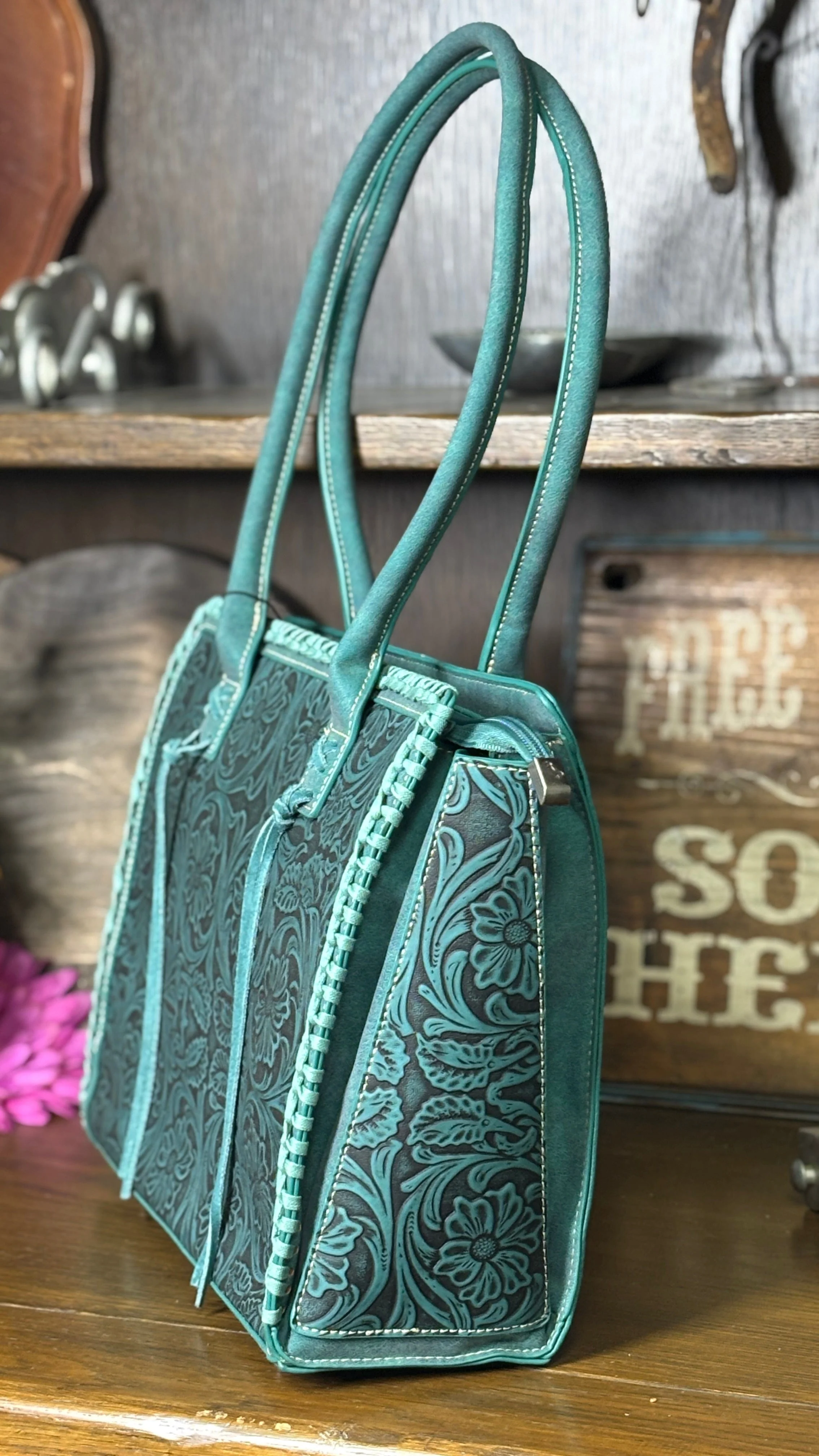 MW Tooled Concealed Carry Tote ~ Turquoise - Image 2
