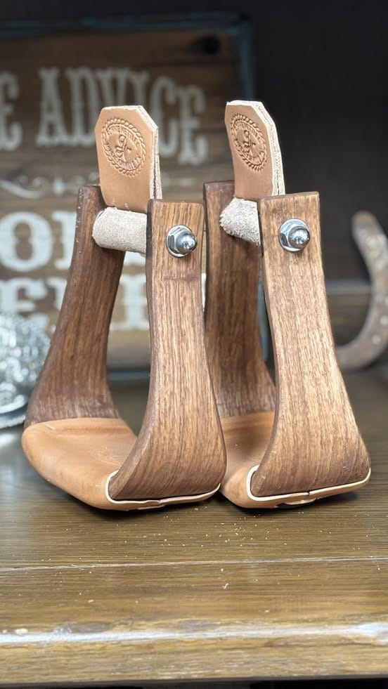 Nettles Stirrups ~ Chisholm Gunstock Oiled ~ 3"