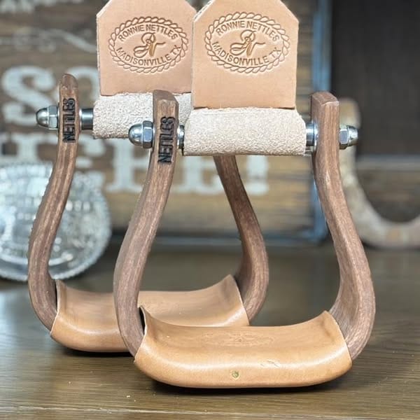 Nettles Stirrups ~ Chisholm Petite Gunstock Oiled ~ 3" - Image 3