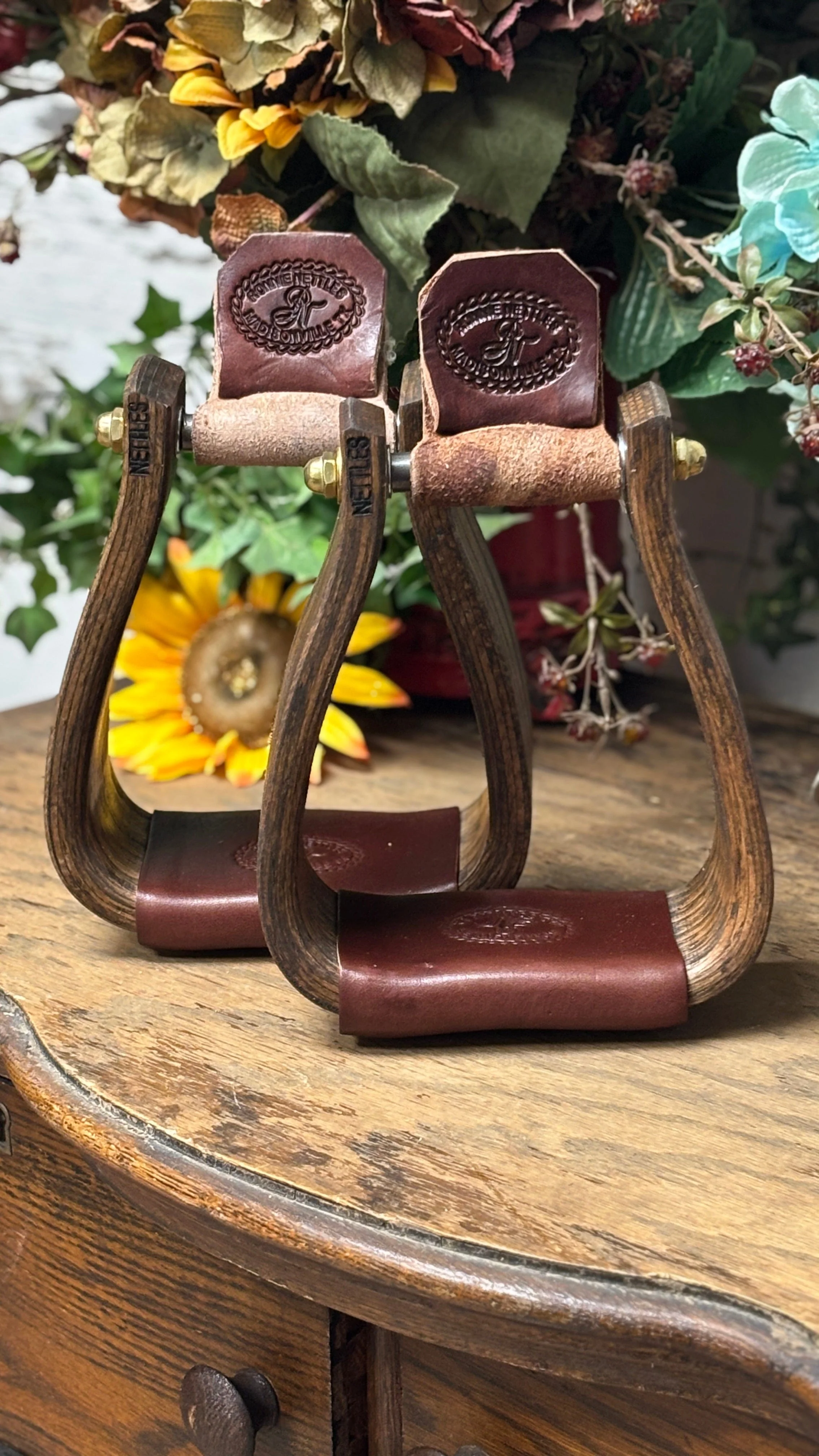 Nettles Stirrups ~ Deep Roper