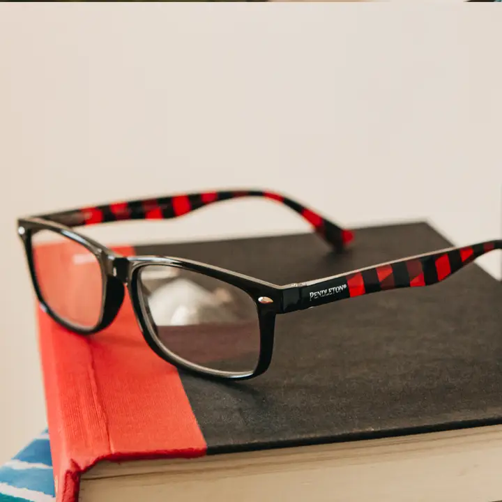 Pendleton Readers - Dorset: Black / Buffalo Check