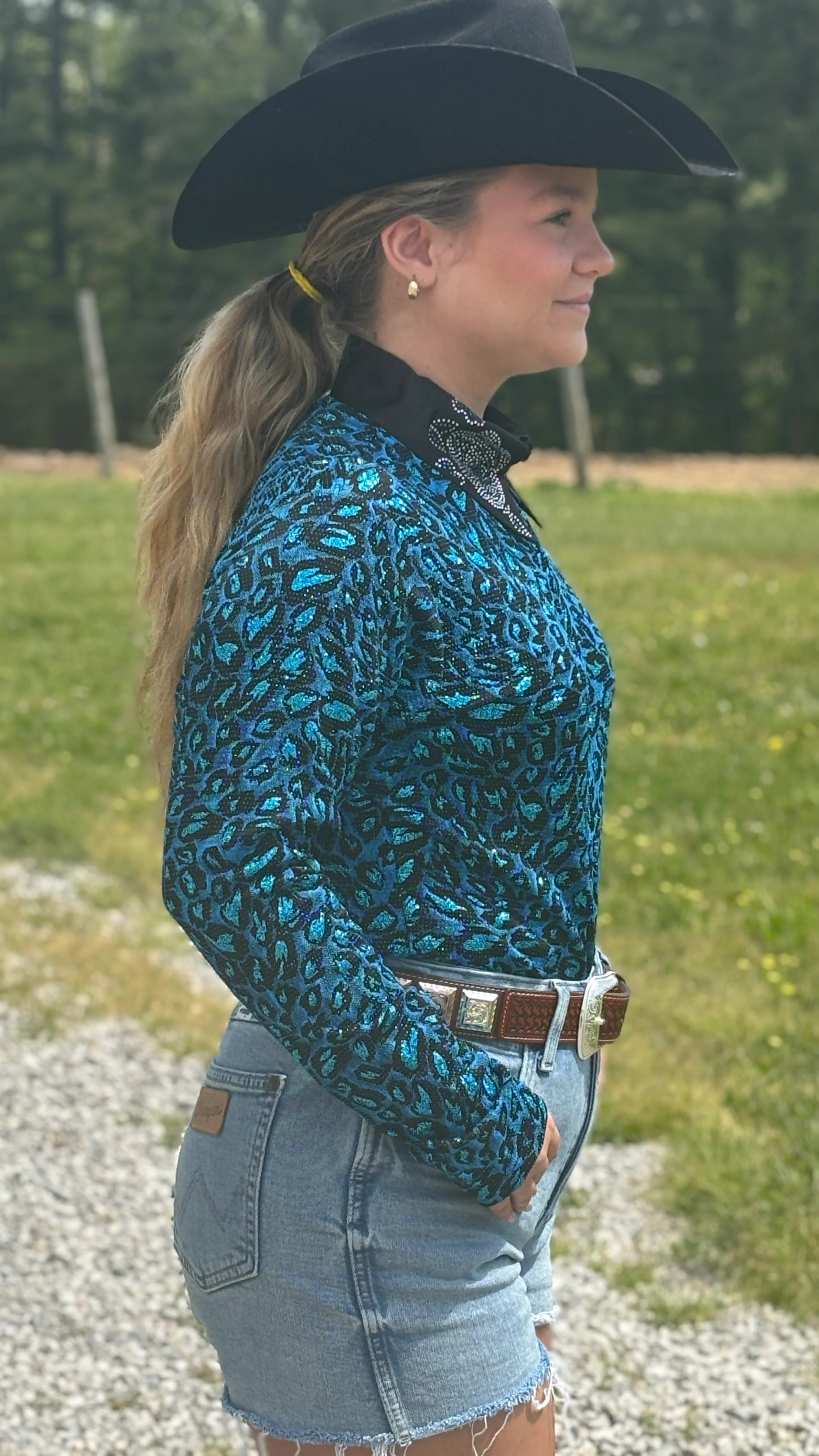 Raspberry Leopard Print Zip Front Show Shirt - Image 3