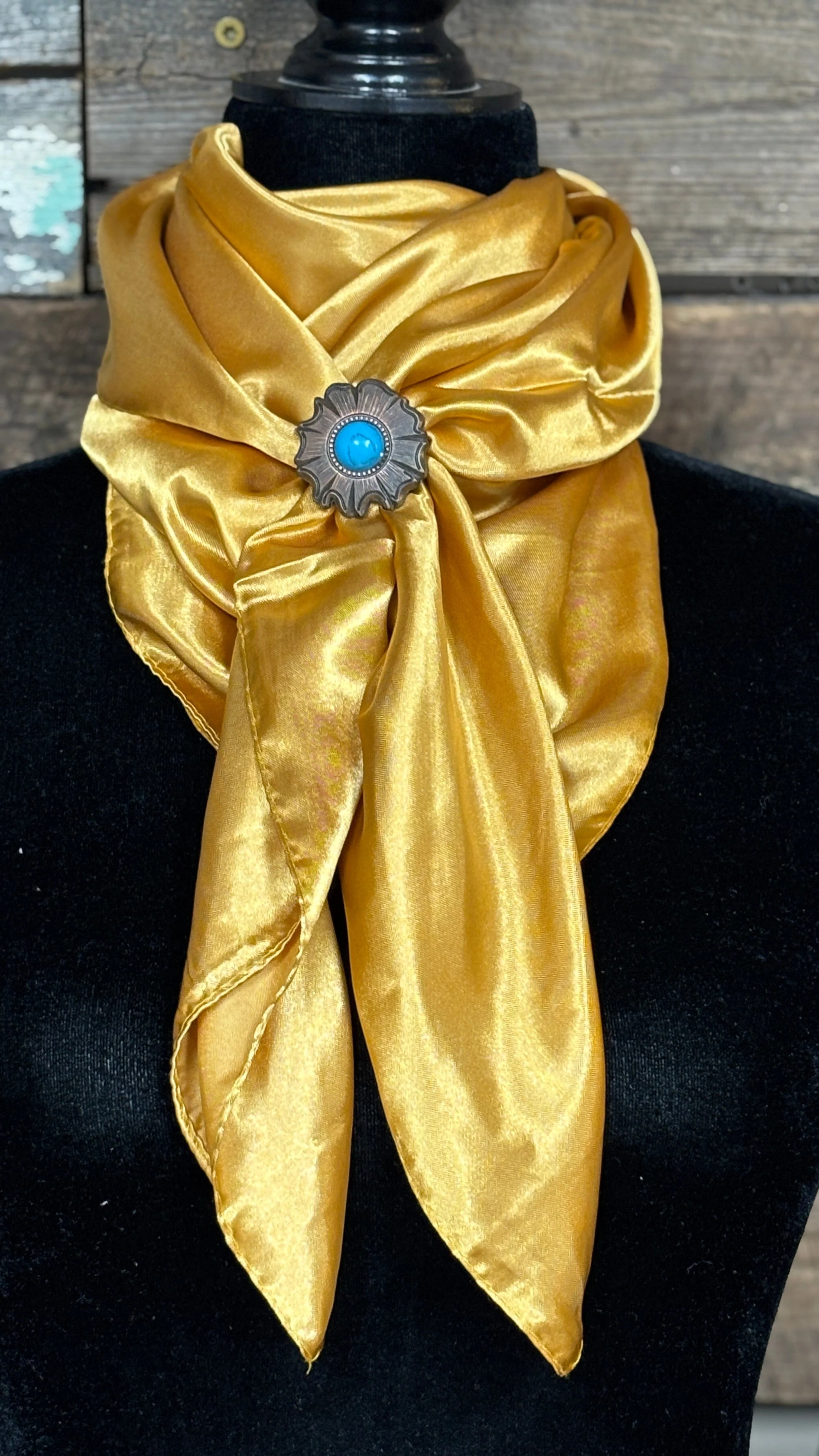 Rowdy Rags ~ Gold