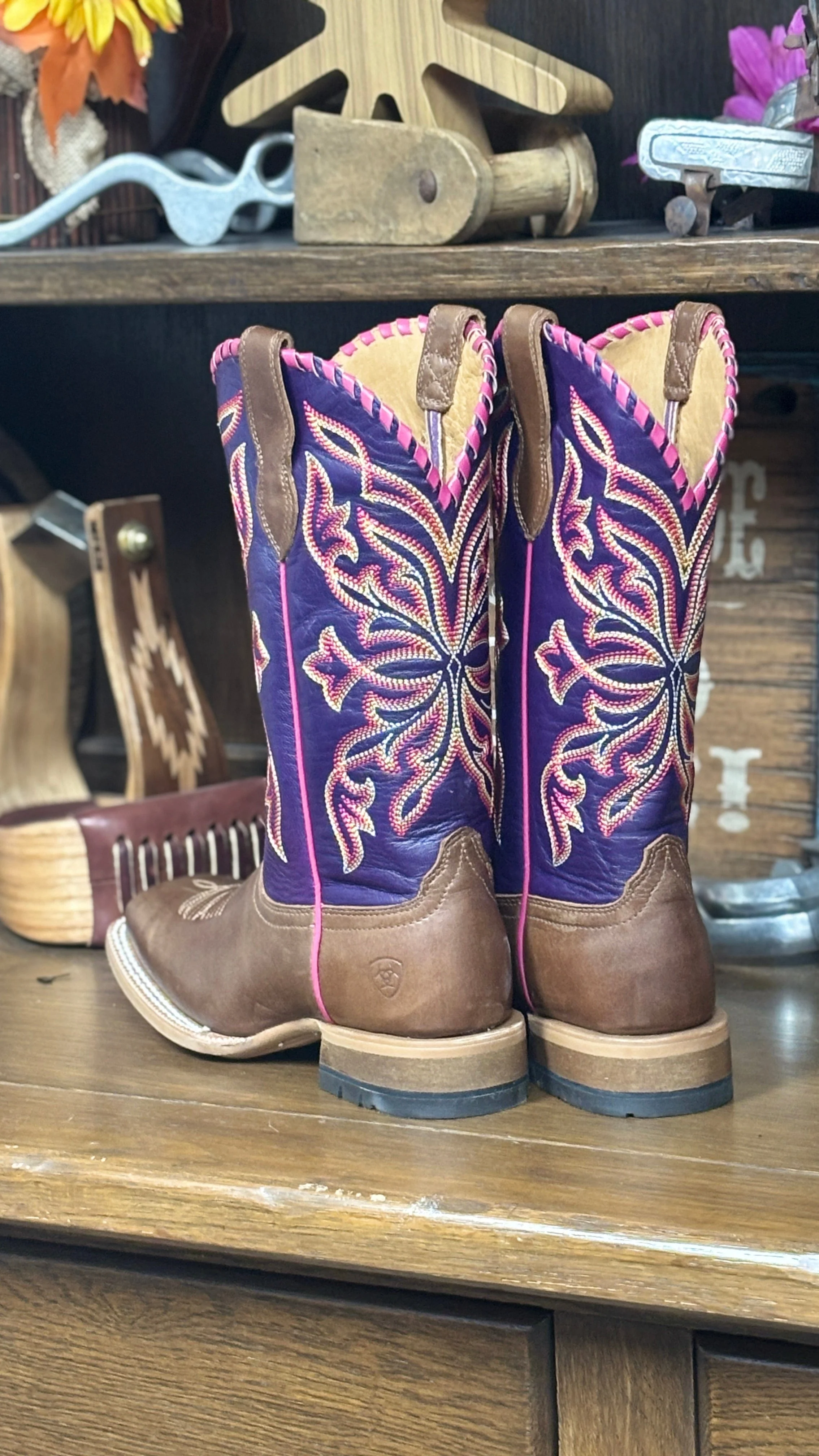 Showdown Western Boot by Ariat - Image 3