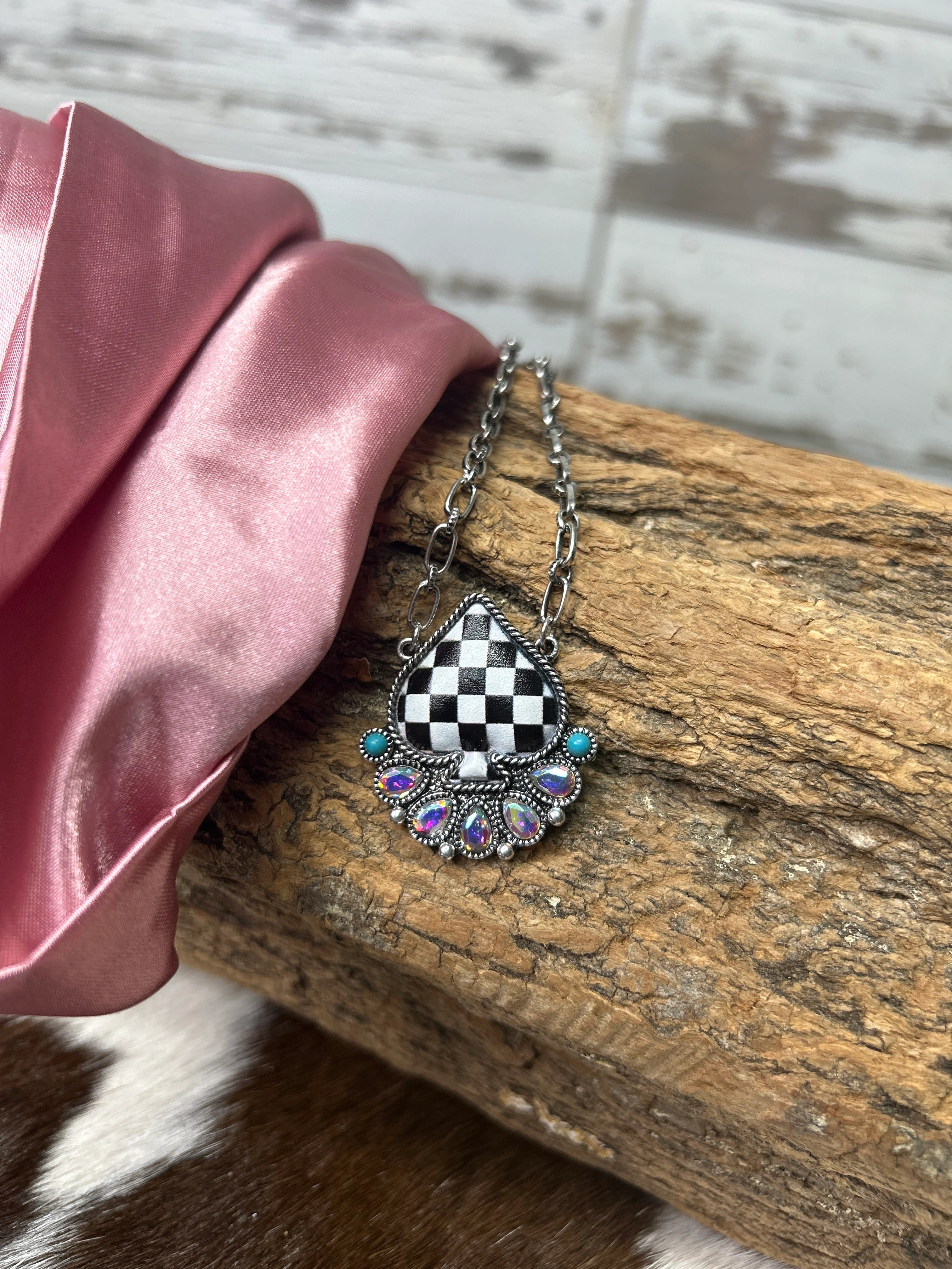 Western Checkered Spade Pendant Necklace