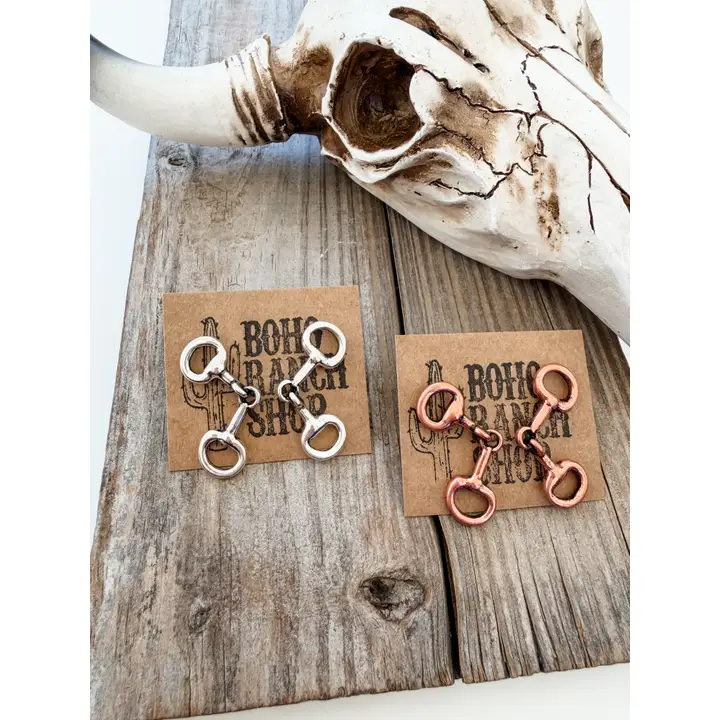 Western Post Horsebit Groove Earrings