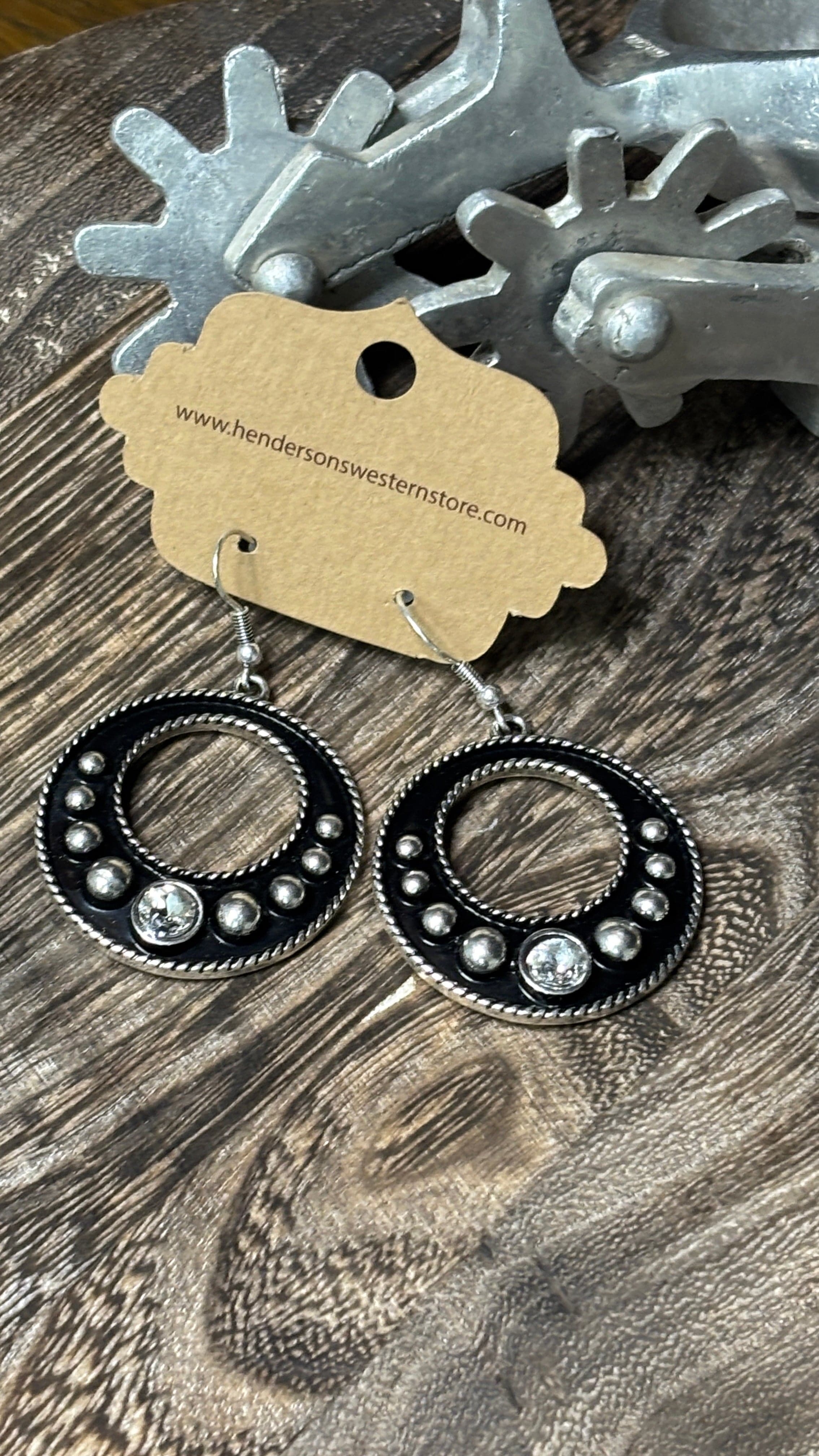 Western Rigidized Open Round Dangle Earrings - Image 3
