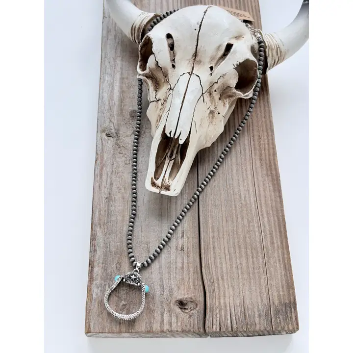 Western Style Navajo Pearl Horseshoe Necklace
