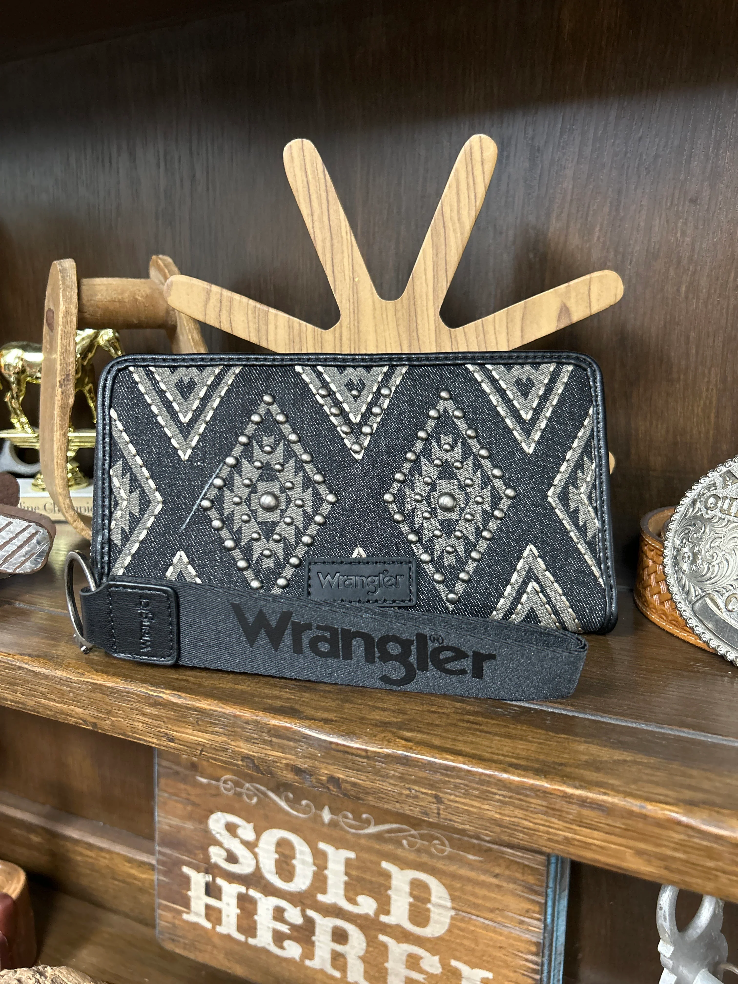 Wrangler Aztec Studded Wallet/Wristlet - Image 4