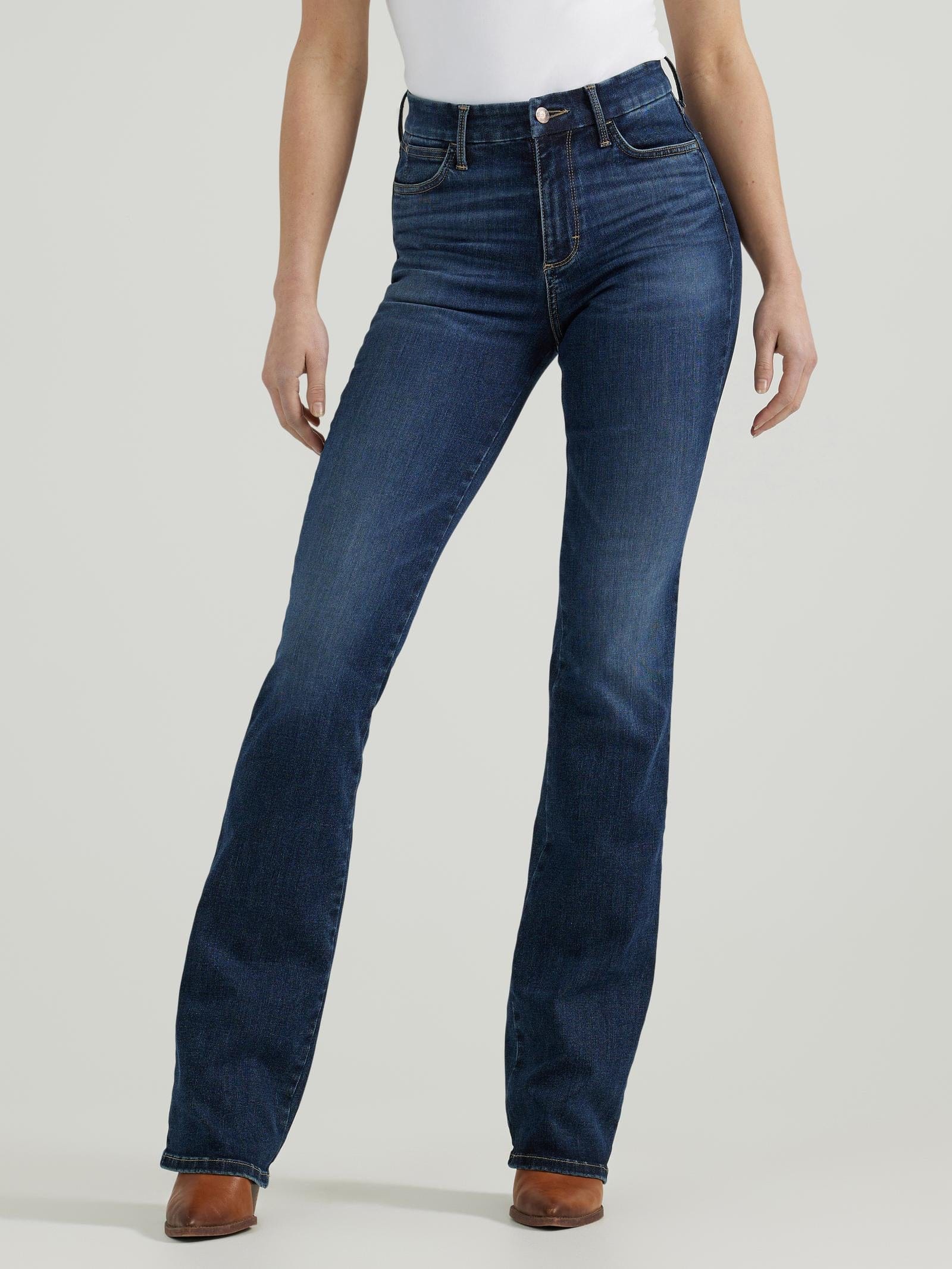 Wrangler® Bespoke Bootcut Jean - Image 4