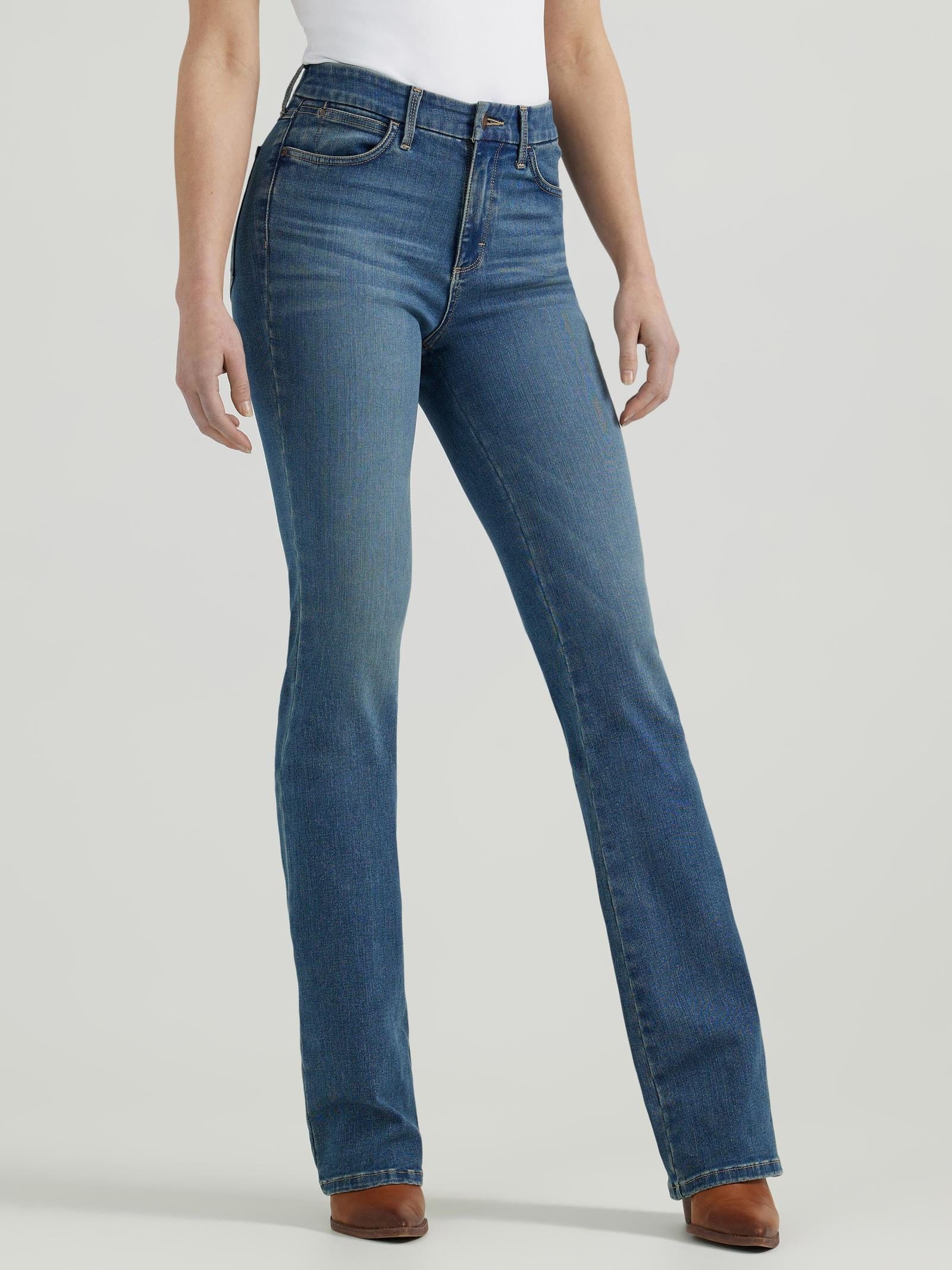 Wrangler® Bespoke Bootcut Jean - Image 4