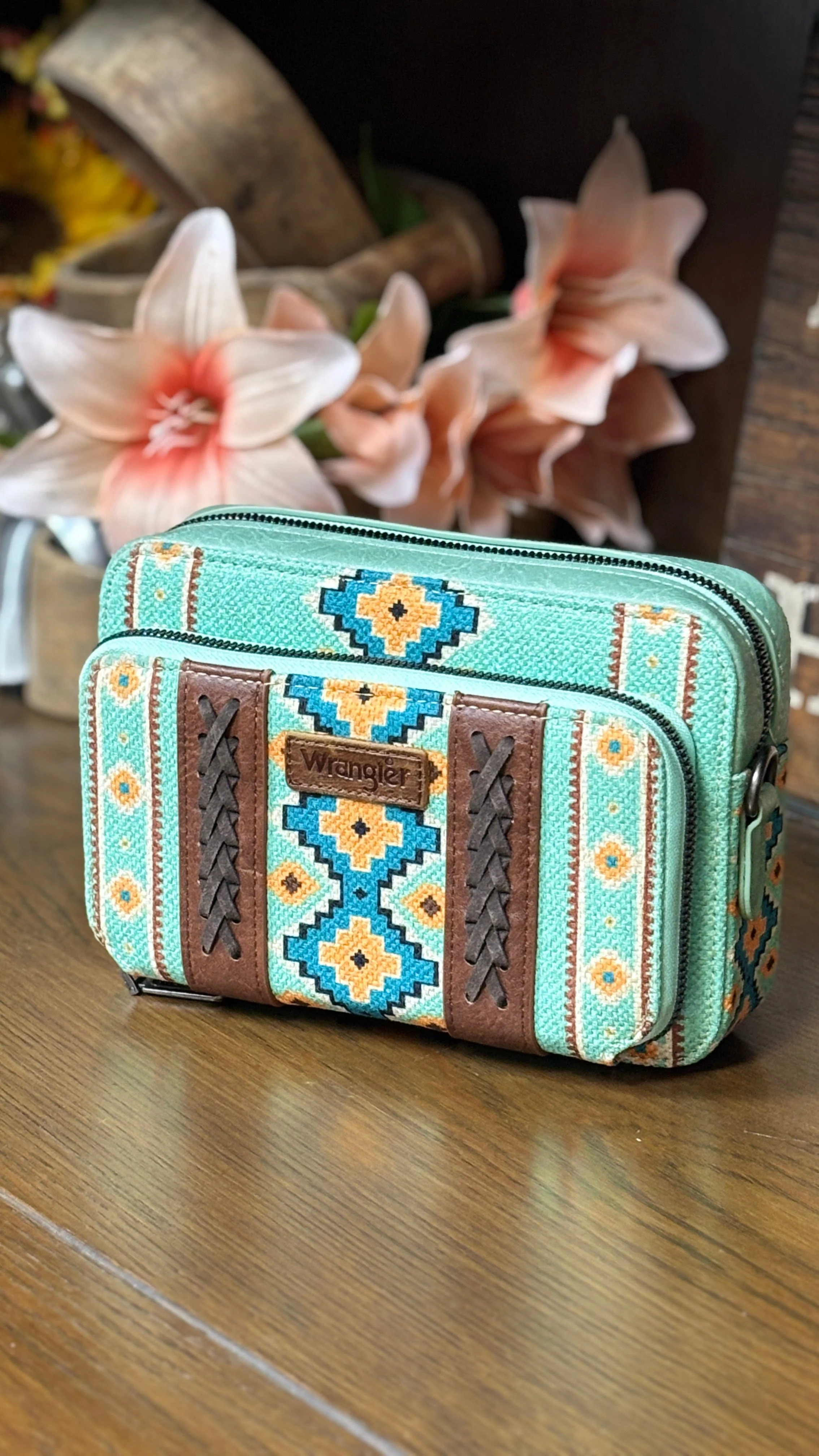 Wrangler Southwest Print Crossbody ~ Green
