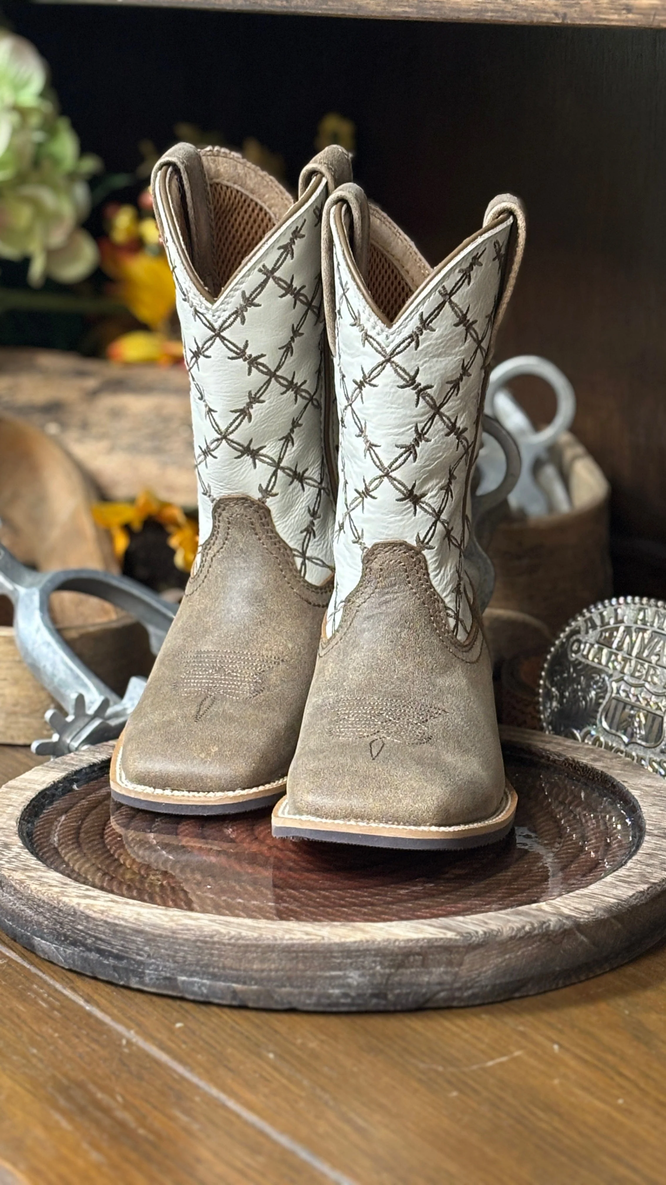 Youth Top Hand Boots by Twisted X ~ White - Image 4